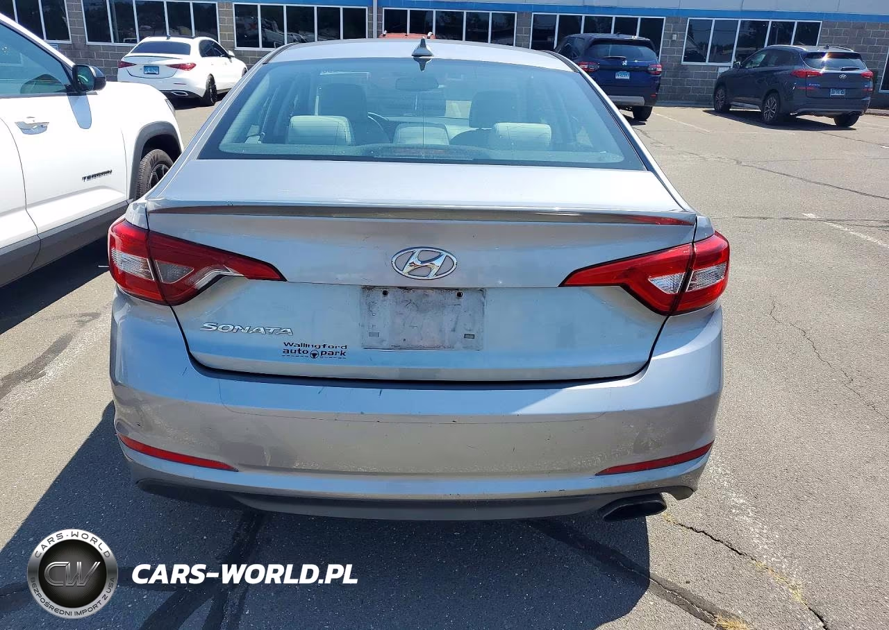 2015 Hyundai Sonata Se VIN:5NPE24AF5FH235189 - 6