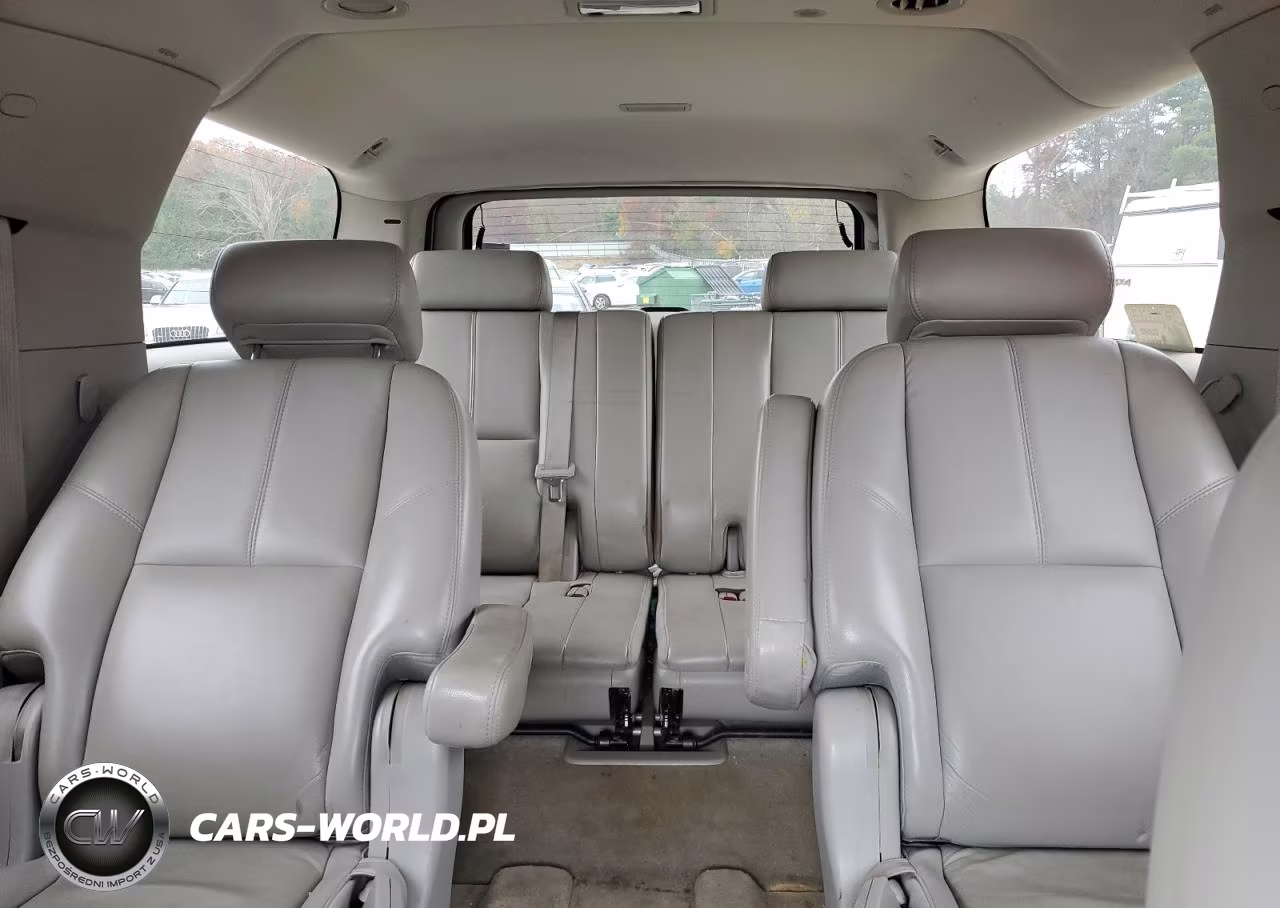 2007 Chevrolet Suburban K1500 VIN:1GNFK16317J255635 - 10