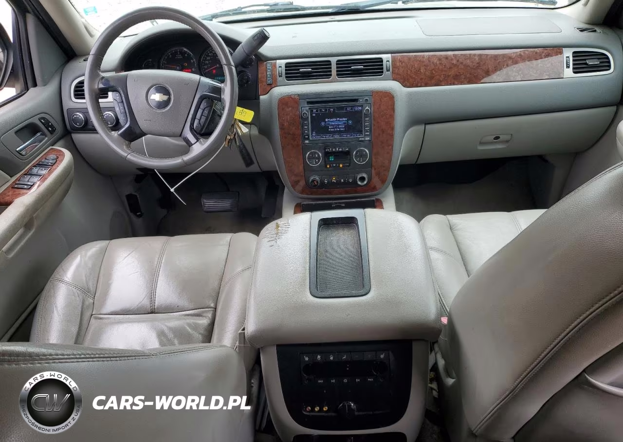 2007 Chevrolet Suburban K1500 VIN:1GNFK16317J255635 - 8