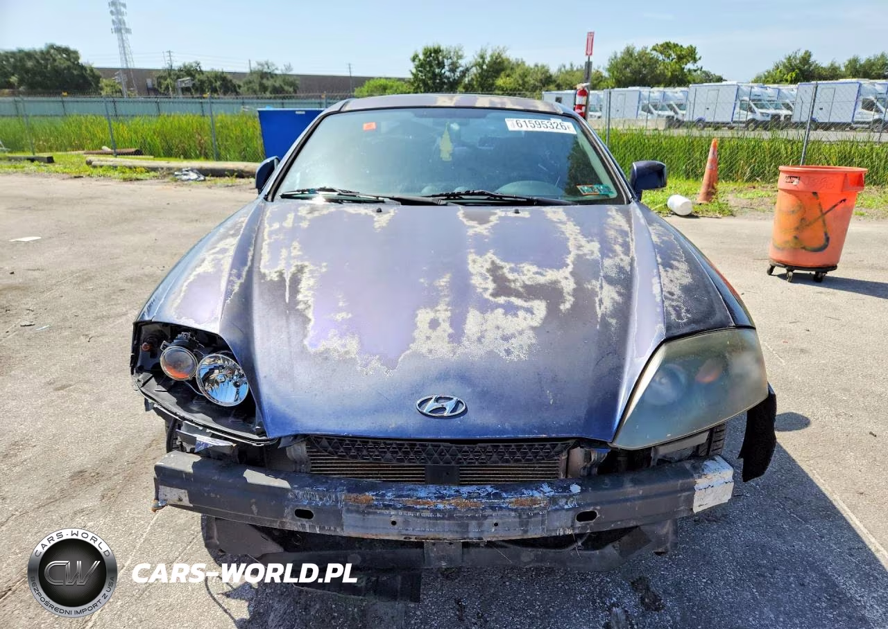2005 Hyundai Tiburon Gs VIN:KMHHM65D75U184743 - 5