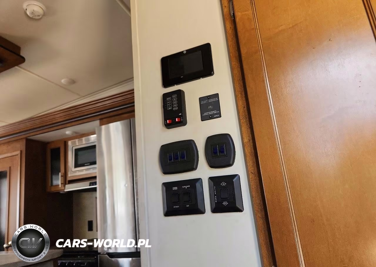 2019 Sabre By Forest Rive Cobalt VIN:5ZT3SR1B7K6101529 - 9
