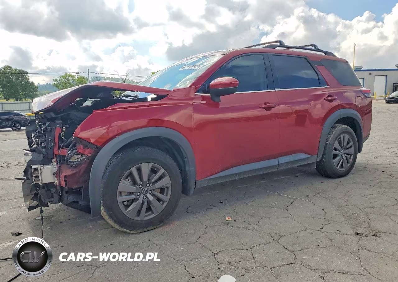 2022 Nissan Pathfinder Sv
