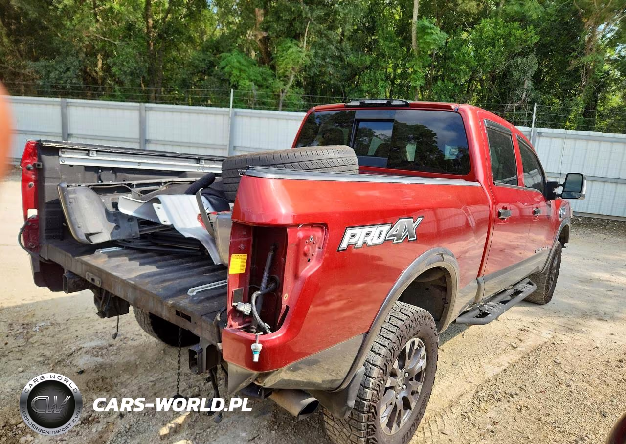 2016 Nissan Titan Xd Pro-4X VIN:1N6BA1F43GN512545 - 3