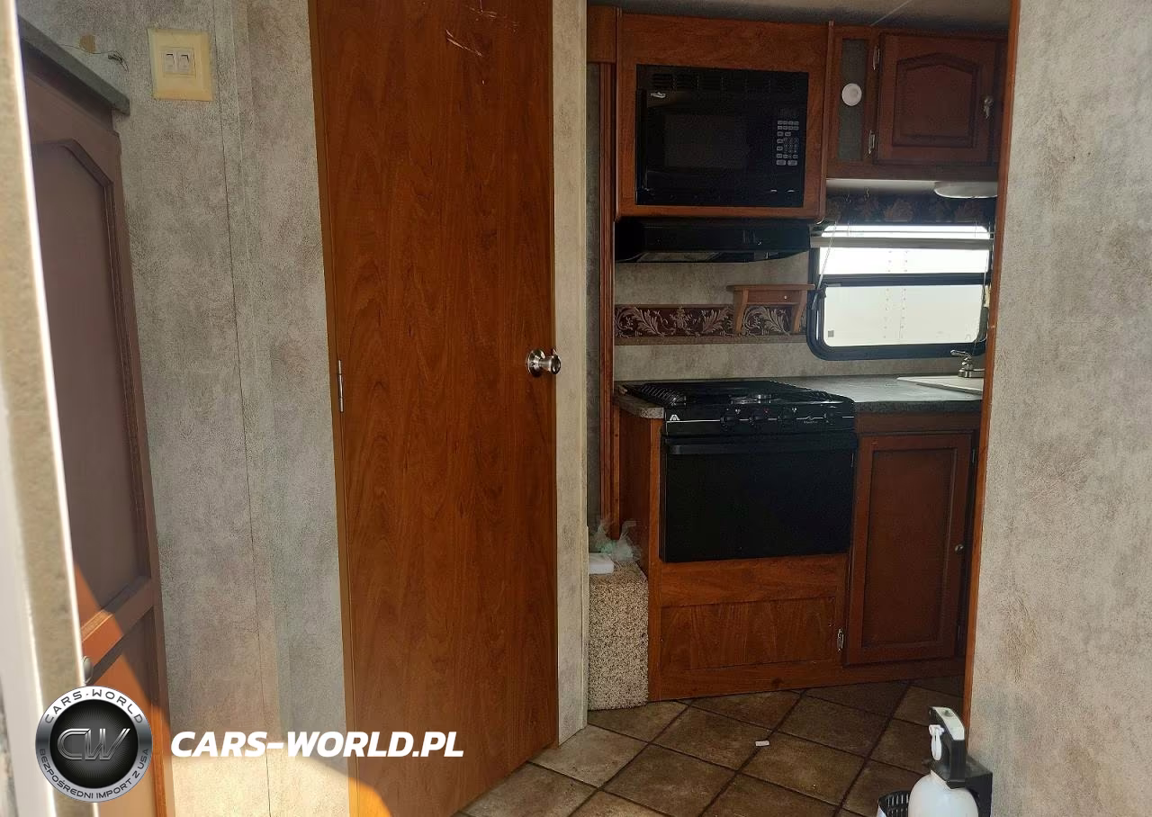 2012 Keystone Passport Camper VIN:4YDT24529CT413589 - 6