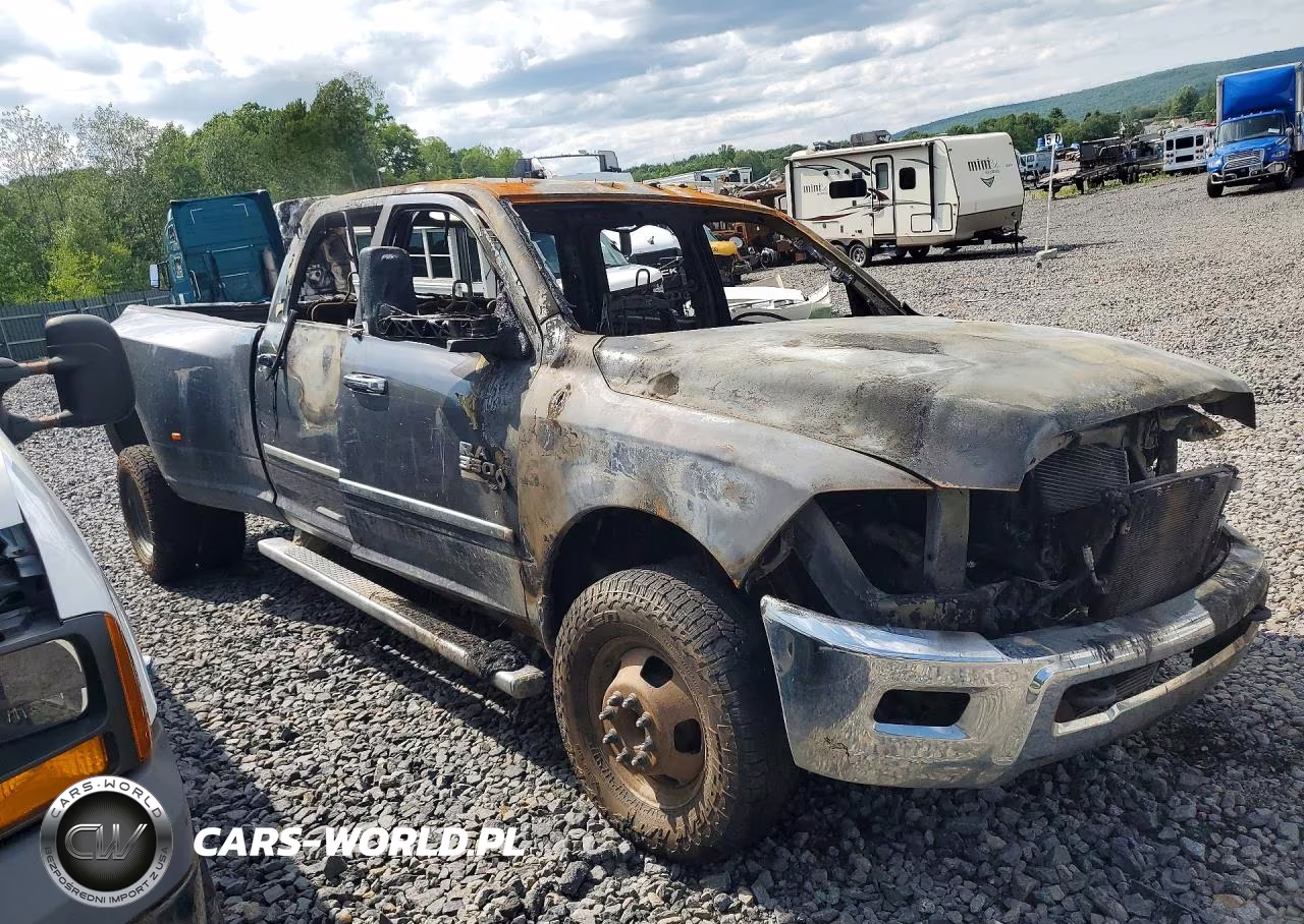 2014 Ram 3500 Slt VIN:3C63RRHL1EG239606 - 4