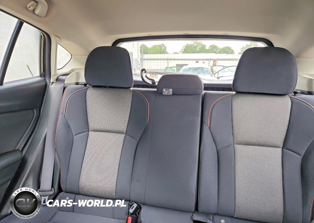 2019 Subaru Crosstrek Premium VIN:JF2GTACC2KH367909 - 10