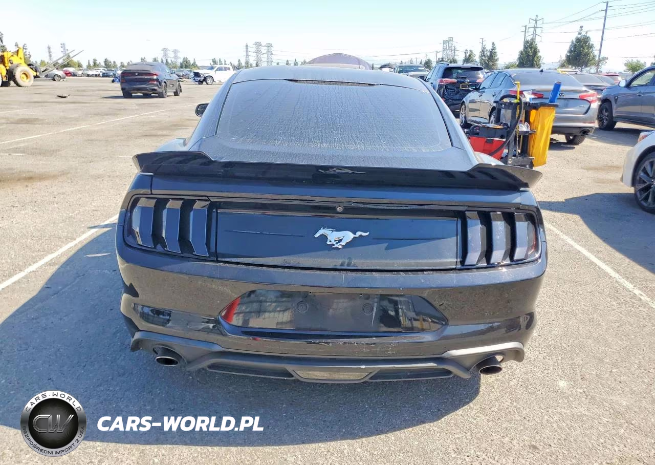2018 Ford Mustang VIN:1FA6P8TH2J5108975 - 6