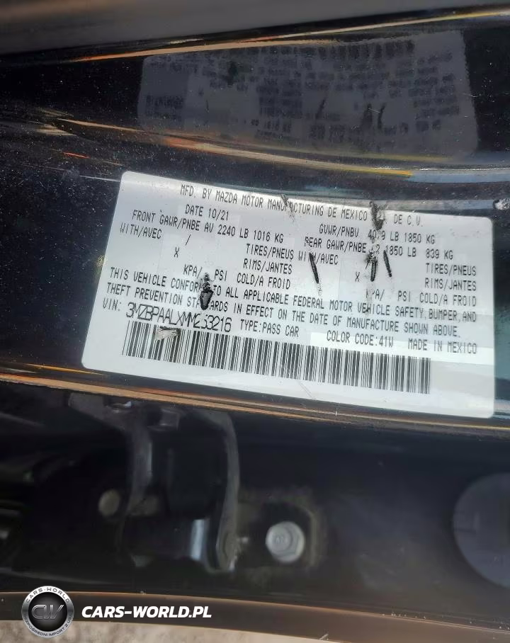 2021 Mazda 3 VIN:3MZBPAALXMM253216 - 13