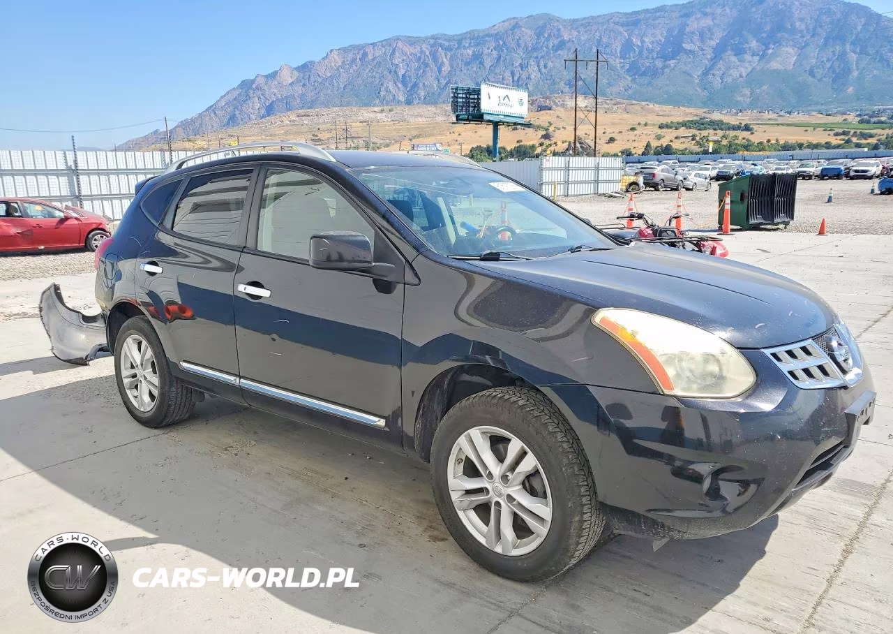 2013 Nissan Rogue S VIN:JN8AS5MVXDW600646 - 4