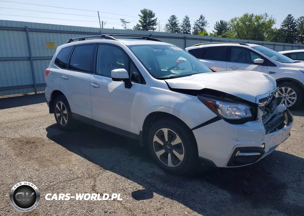 2018 Subaru Forester 2.5I Premium VIN:JF2SJAEC7JH530016 - 4