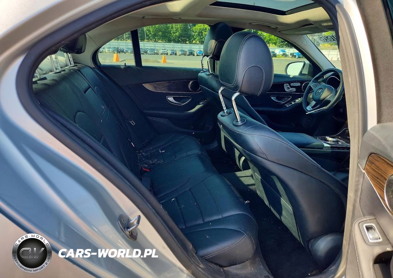 2017 Mercedes-Benz C 300 4Matic VIN:55SWF4KB3HU195098 - 10