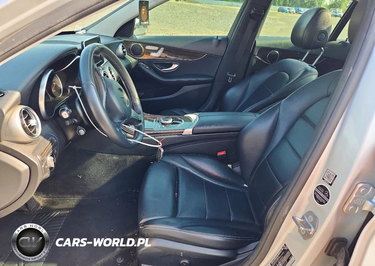 2017 Mercedes-Benz C 300 4Matic VIN:55SWF4KB3HU195098 - 7