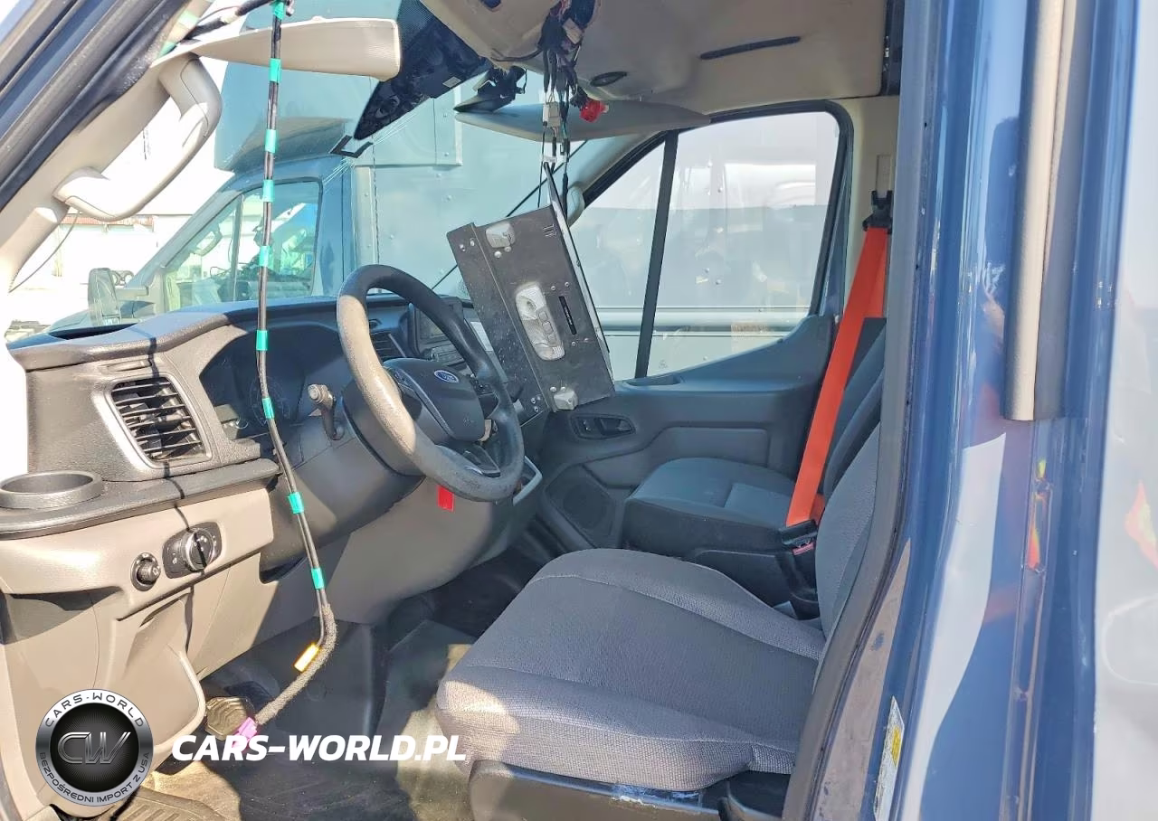 2020 Ford Transit 250 Delivery Van VIN:1FTBR3X87LKB26912 - 7