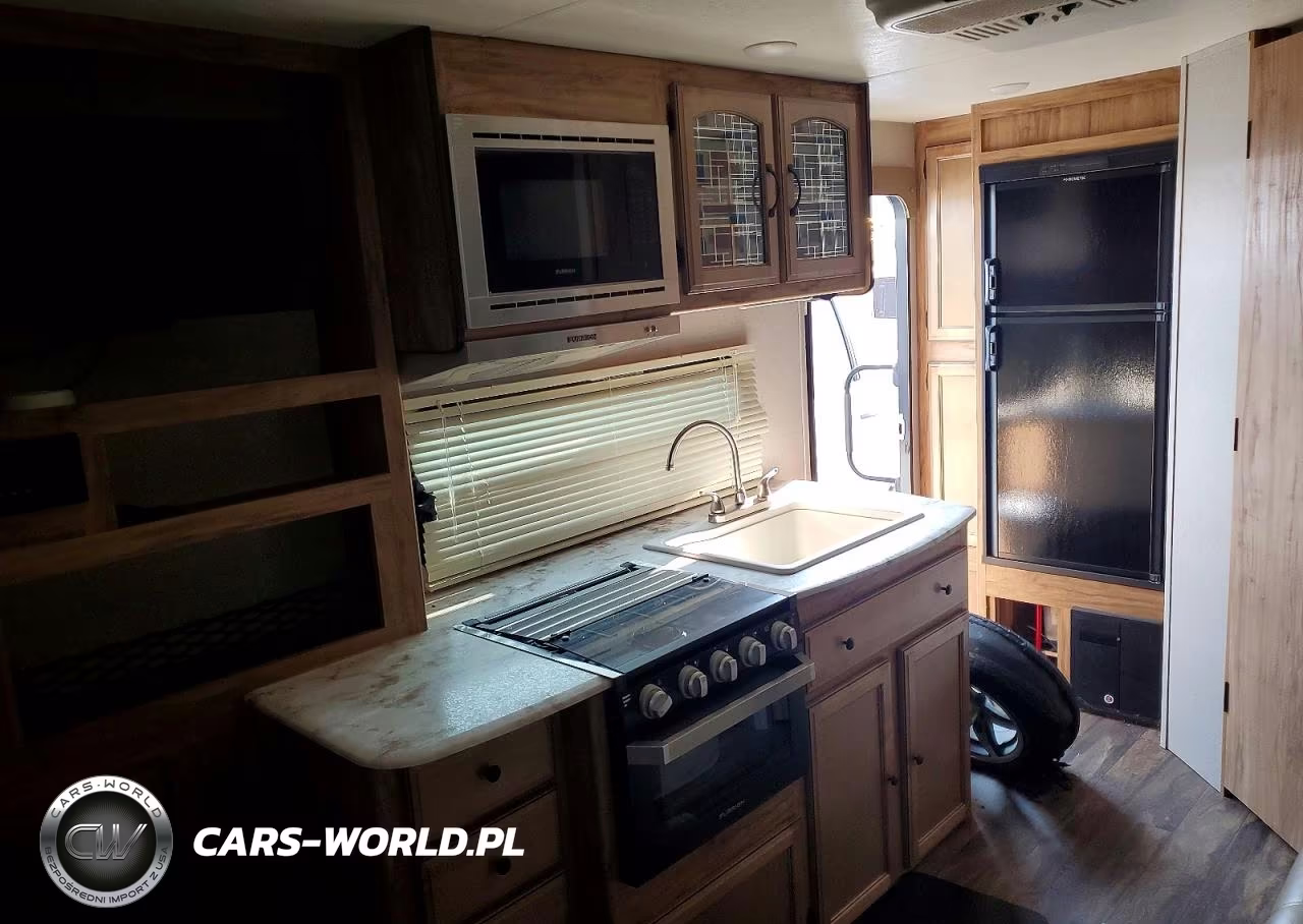 2019 Coachmen Freedom VIN:5ZT2FEHB5KS034791 - 5