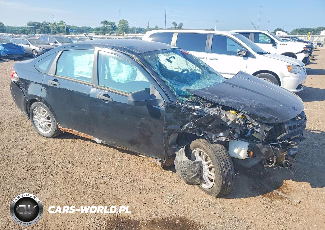 2009 Ford Focus Se VIN:1FAHP35N39W208829 - 4