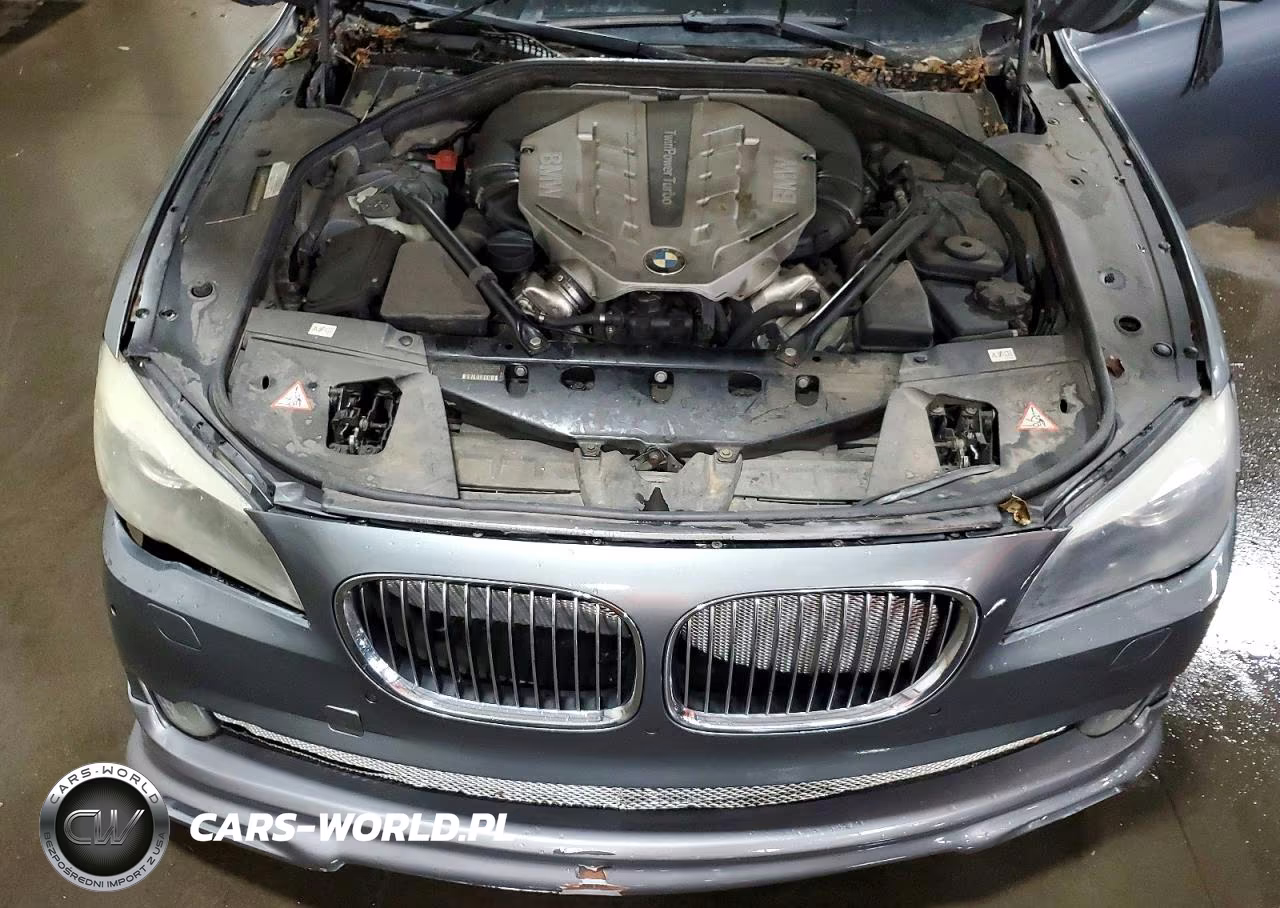 2011 BMW 750 VIN:WBAKB8C57BCY66754 - 11