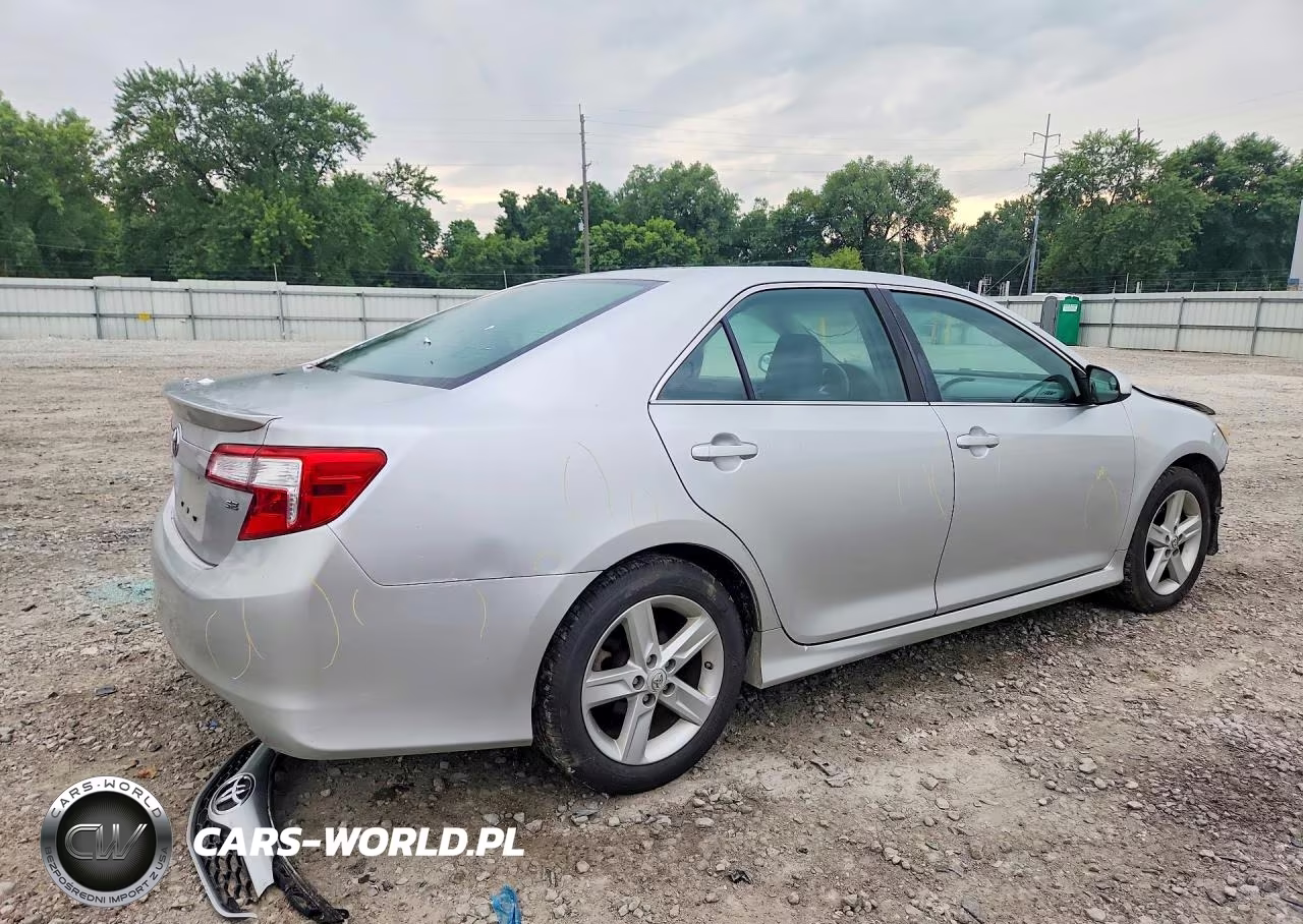 2013 Toyota Camry Se VIN:4T1BF1FK9DU239496 - 3