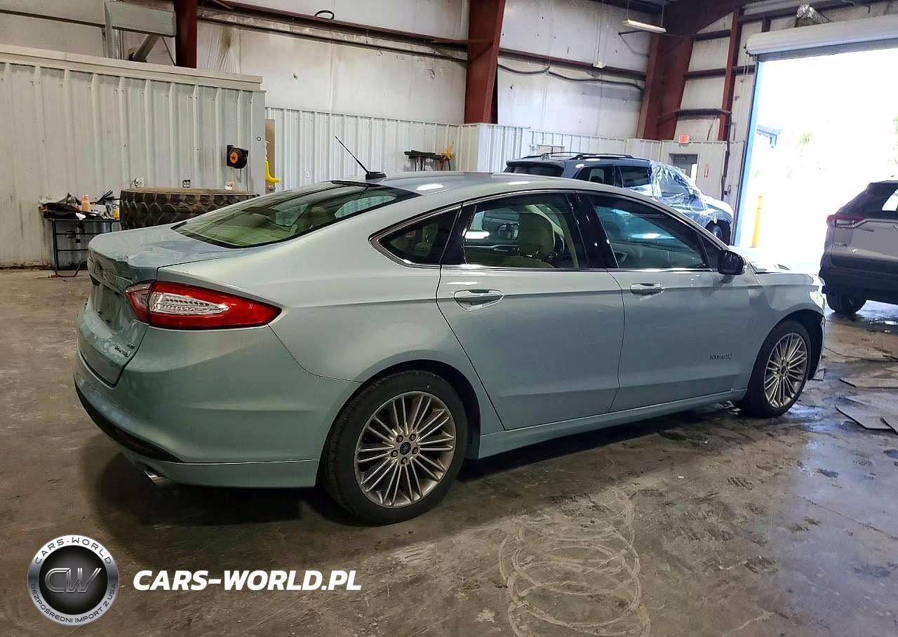 2014 Ford Fusion Se Hybrid VIN:3FA6P0LU1ER172877 - 3
