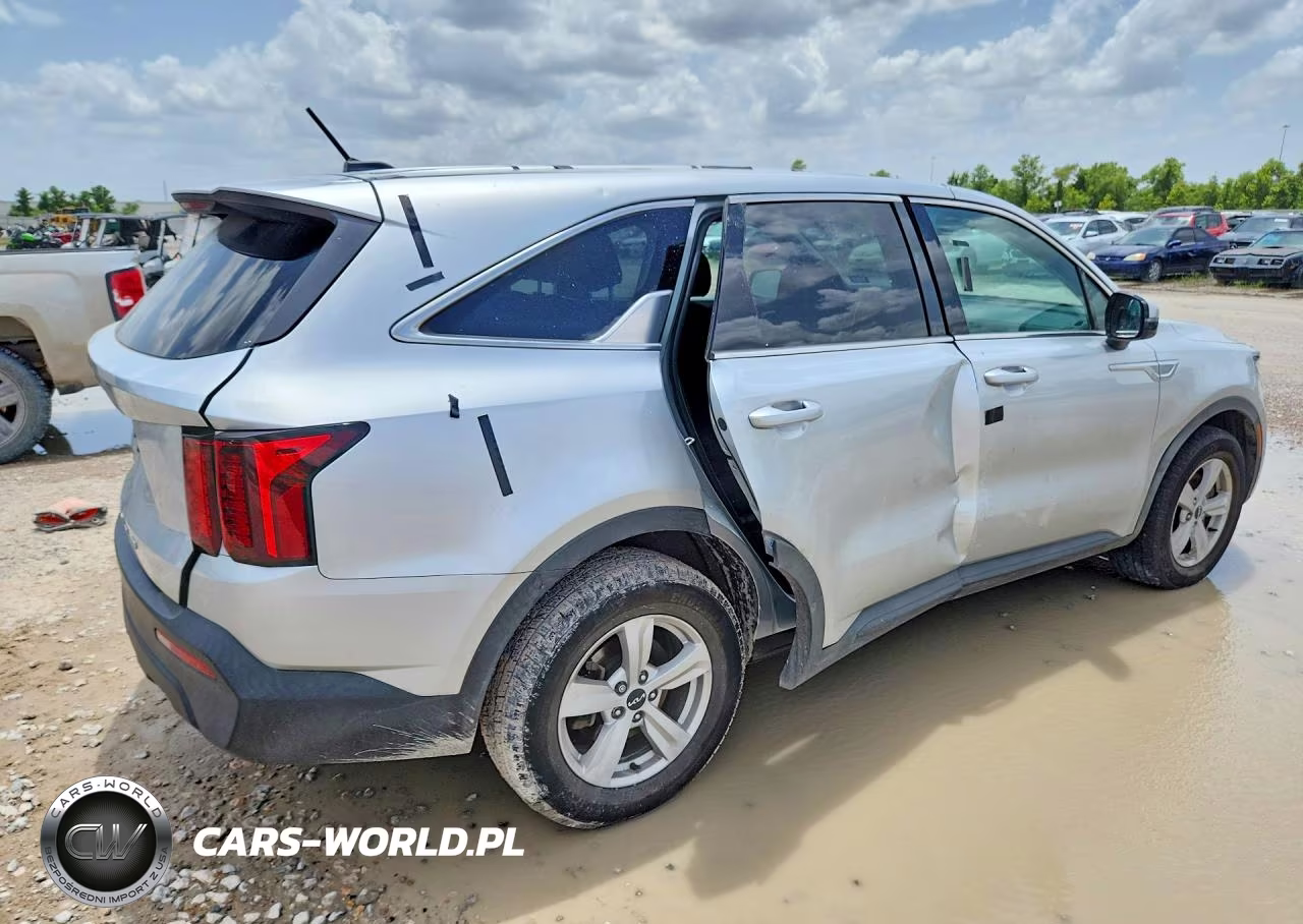 2022 Kia Sorento Lx VIN:5XYRG4LC3NG136544 - 3