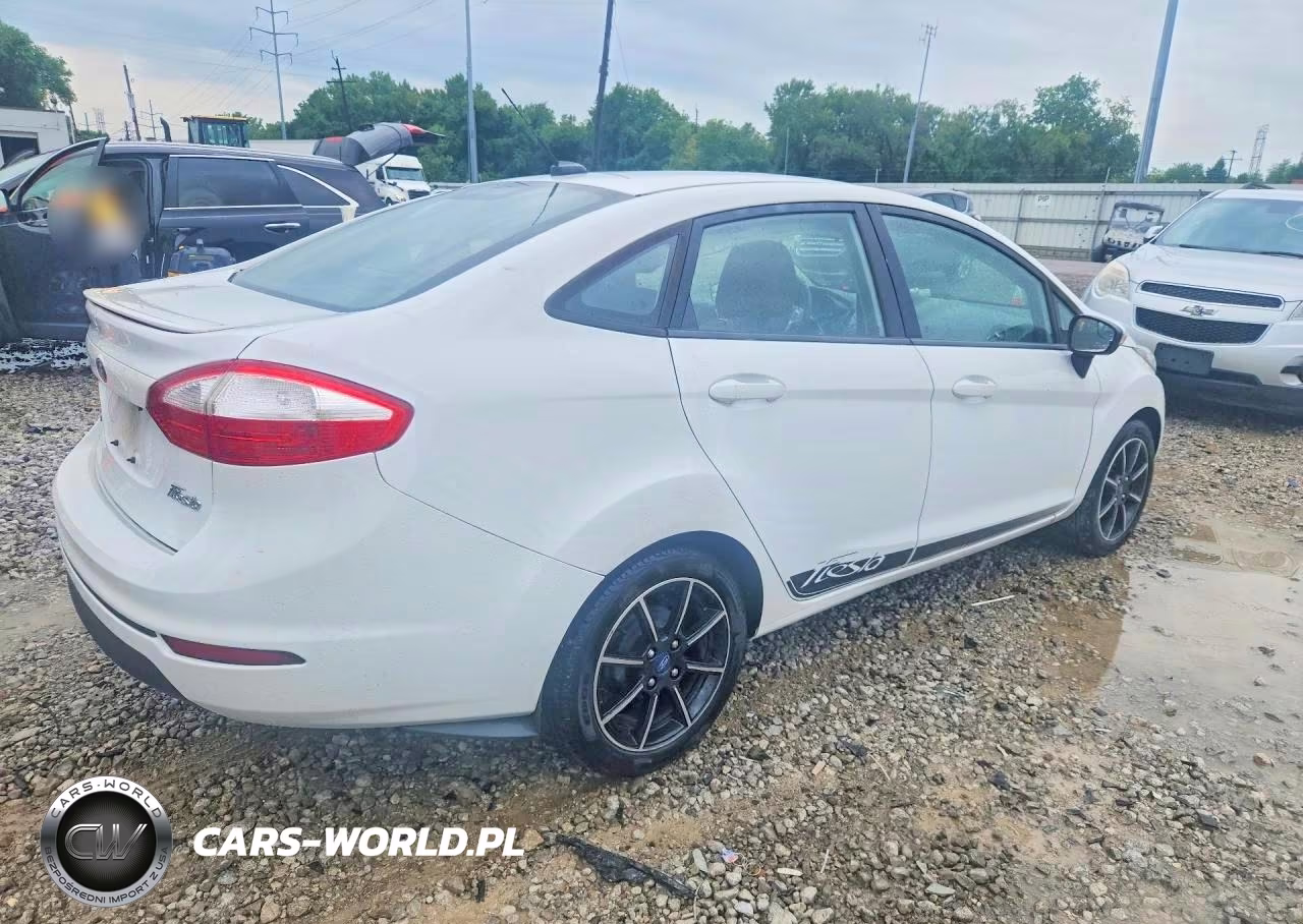 2015 Ford Fiesta Se VIN:3FADP4BJ1FM150687 - 3