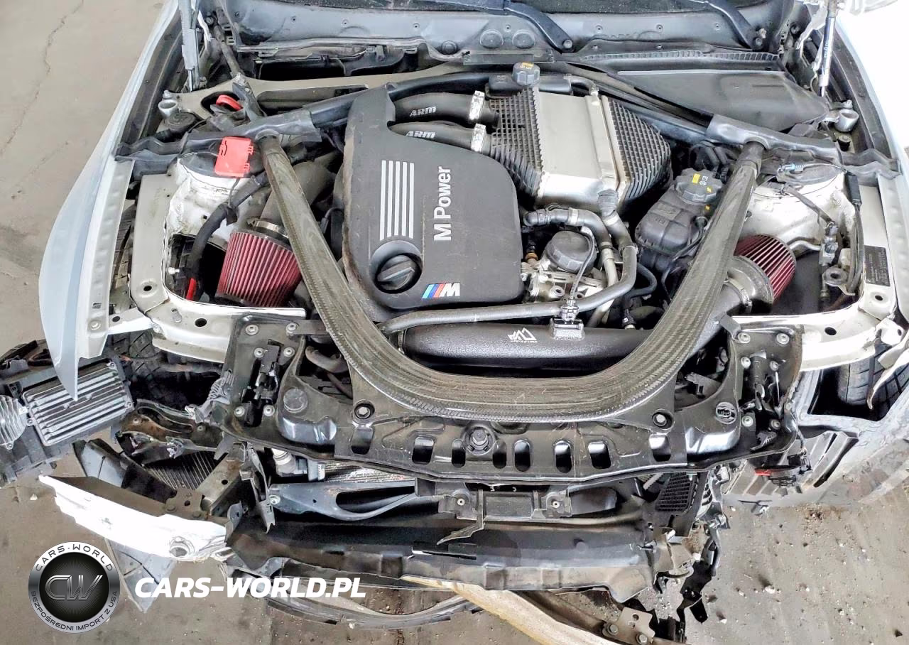 2015 BMW M4 VIN:WBS3R9C58FK335110 - 11
