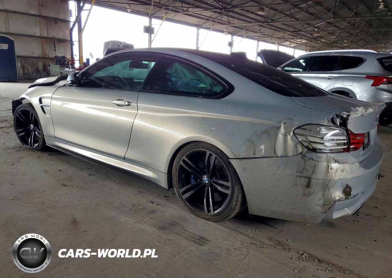 2015 BMW M4 VIN:WBS3R9C58FK335110 - 2