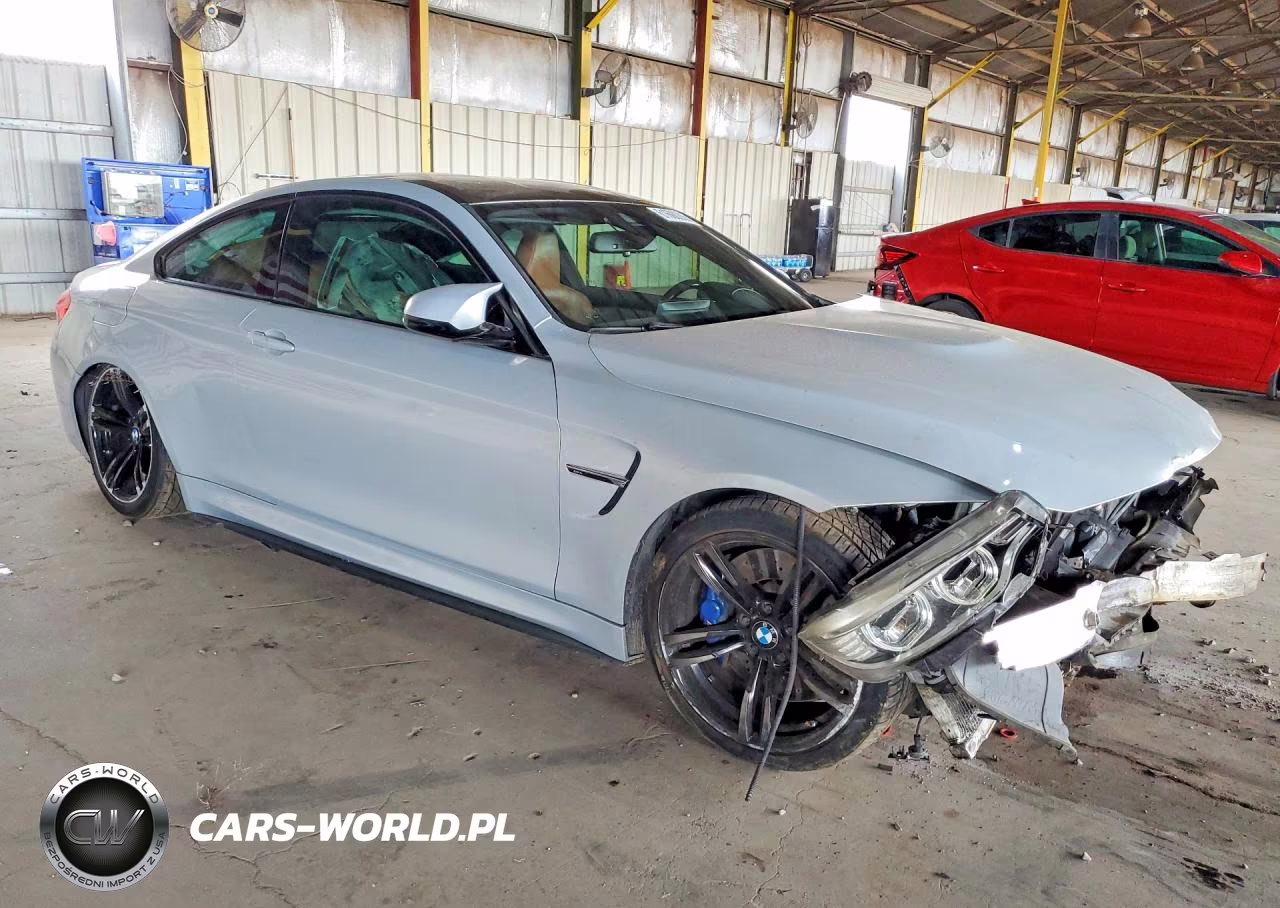 2015 BMW M4 VIN:WBS3R9C58FK335110 - 4