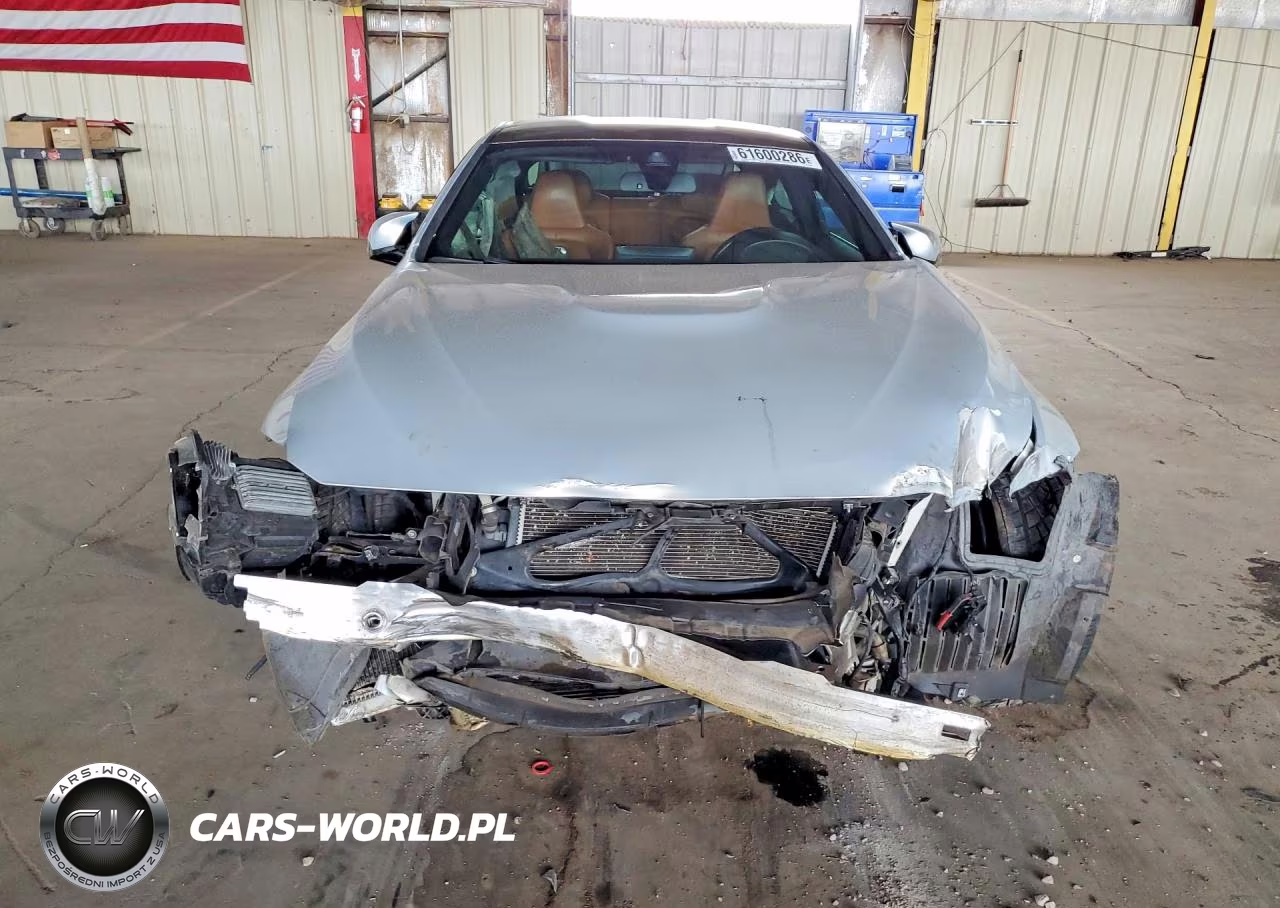 2015 BMW M4 VIN:WBS3R9C58FK335110 - 5