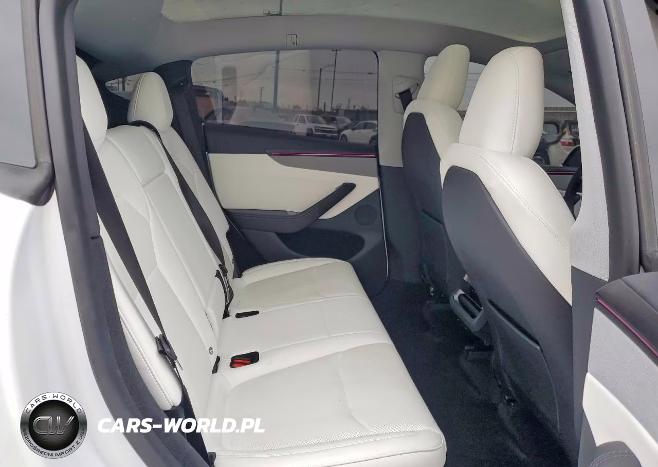 2026 Tesla Model Y VIN:7SAYGDED7TF539886 - 10