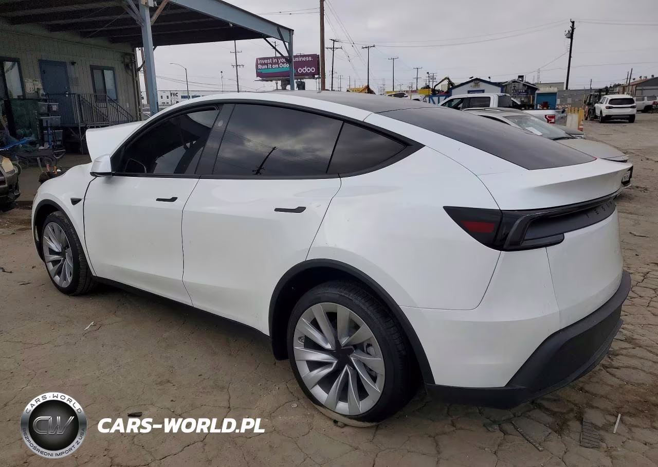 2026 Tesla Model Y VIN:7SAYGDED7TF539886 - 2