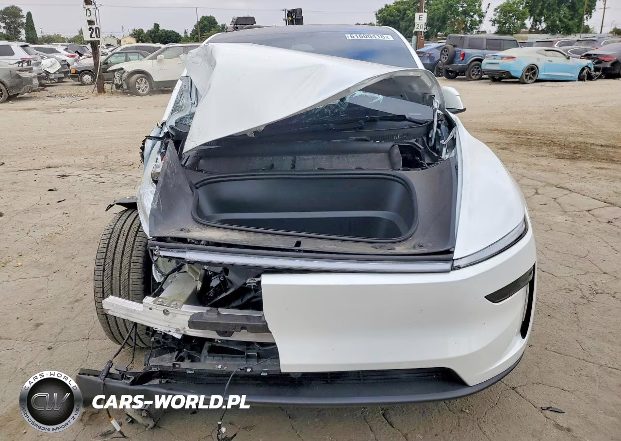 2026 Tesla Model Y VIN:7SAYGDED7TF539886 - 5
