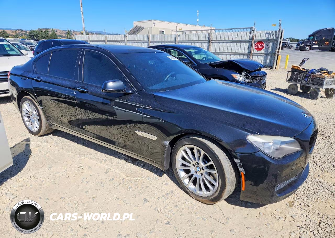 2010 BMW 750 I VIN:WBAKA8C52ACY36000 - 4