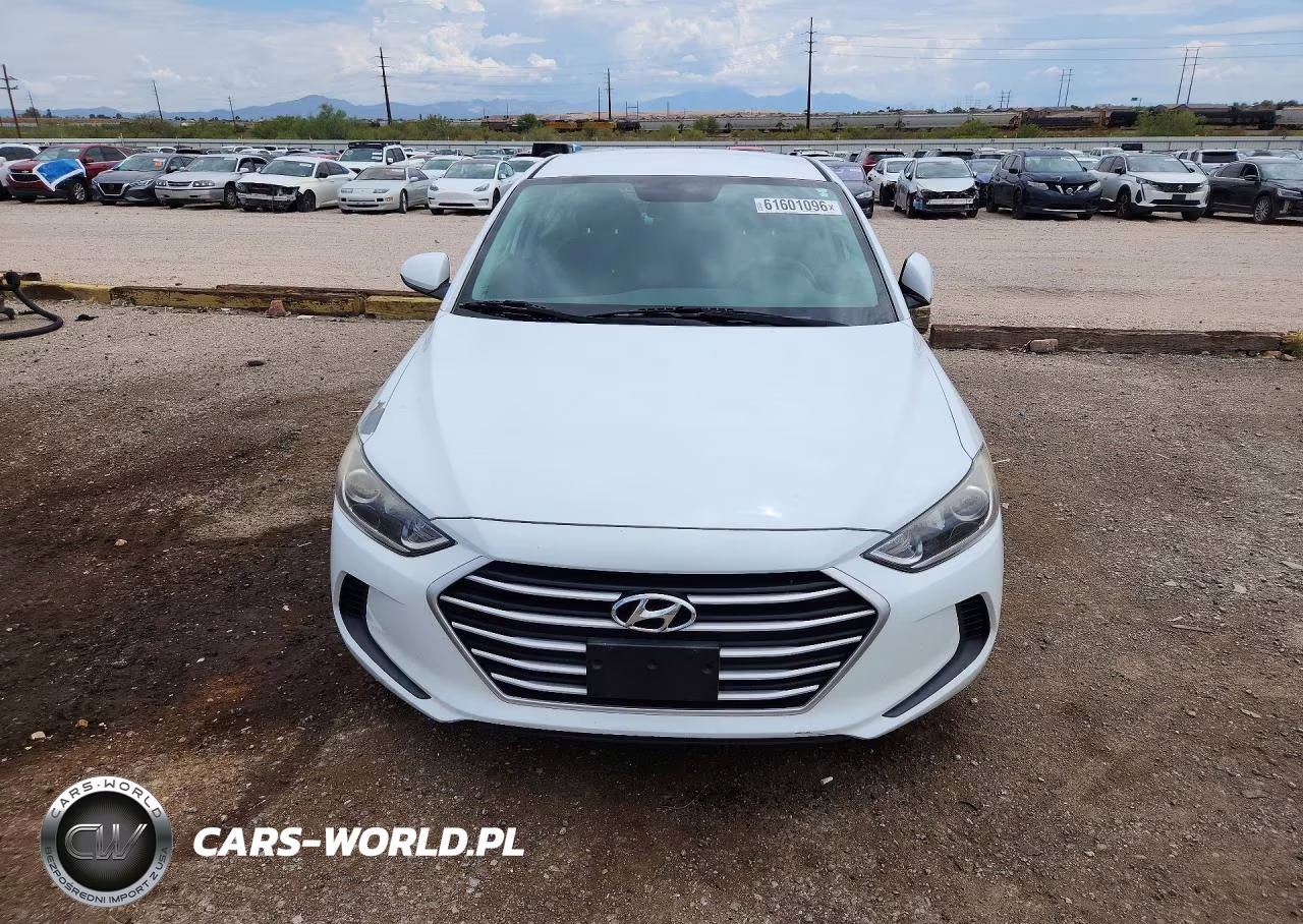2018 Hyundai Elantra Sel VIN:5NPD84LF8JH296665 - 5