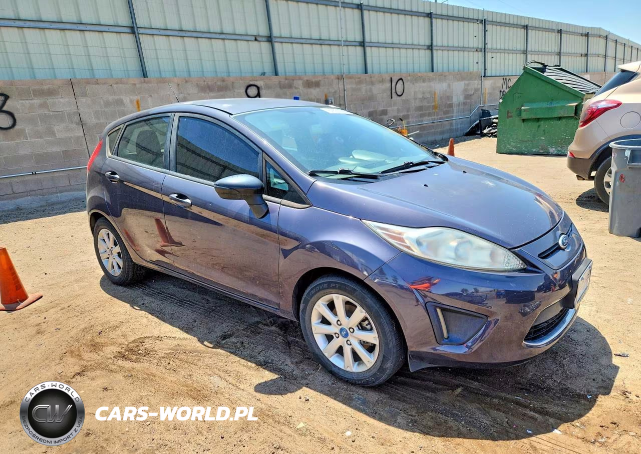 2012 Ford Fiesta Se VIN:3FADP4EJ2CM176688 - 4
