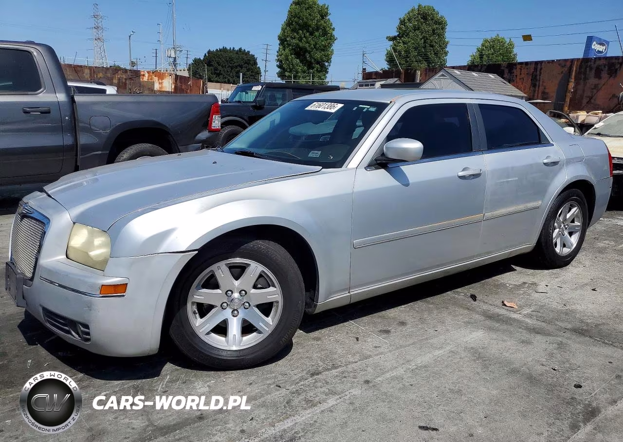 2005 Chrysler 300 Touring