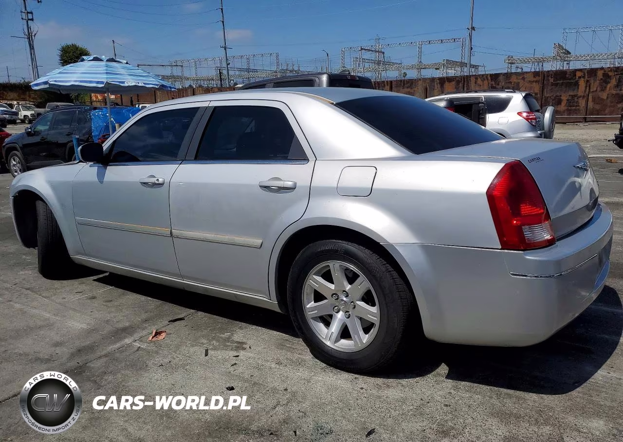 2005 Chrysler 300 Touring VIN:2C3JA53G15H645657 - 2