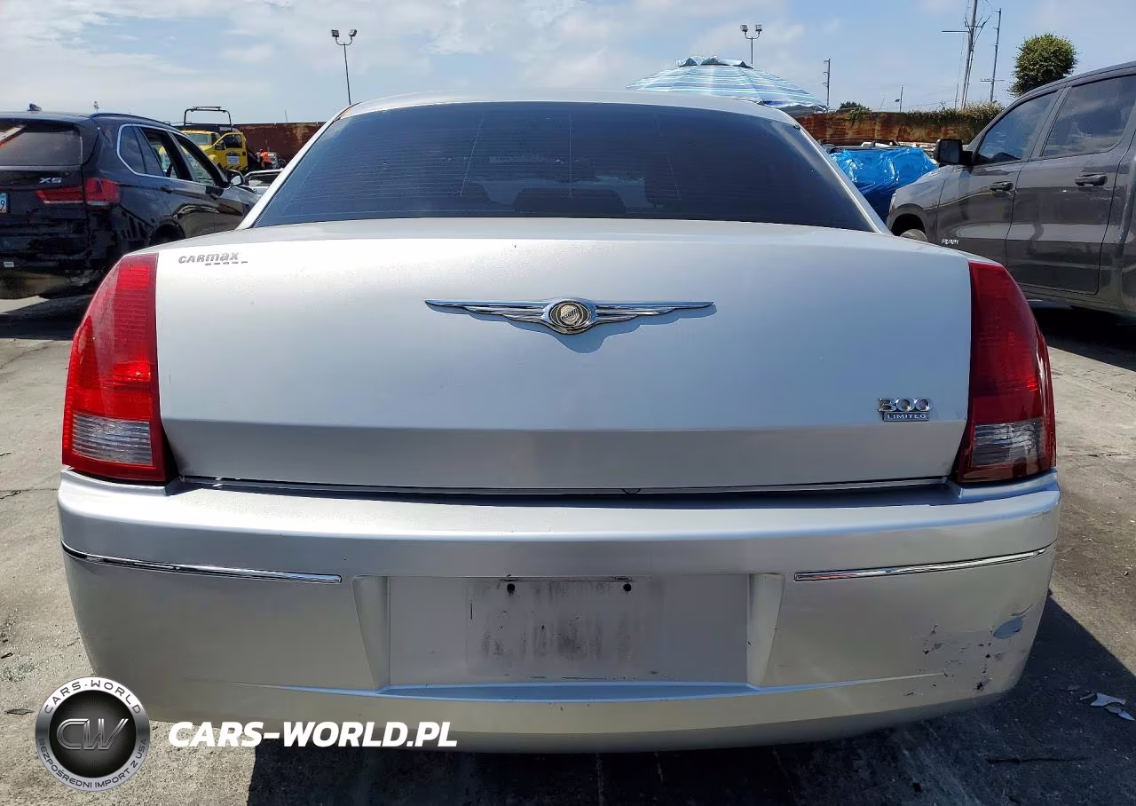 2005 Chrysler 300 Touring VIN:2C3JA53G15H645657 - 6