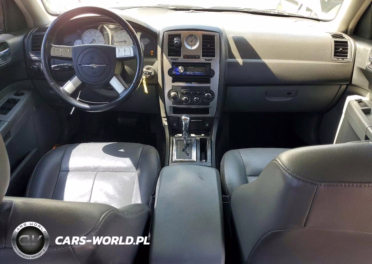 2005 Chrysler 300 Touring VIN:2C3JA53G15H645657 - 8