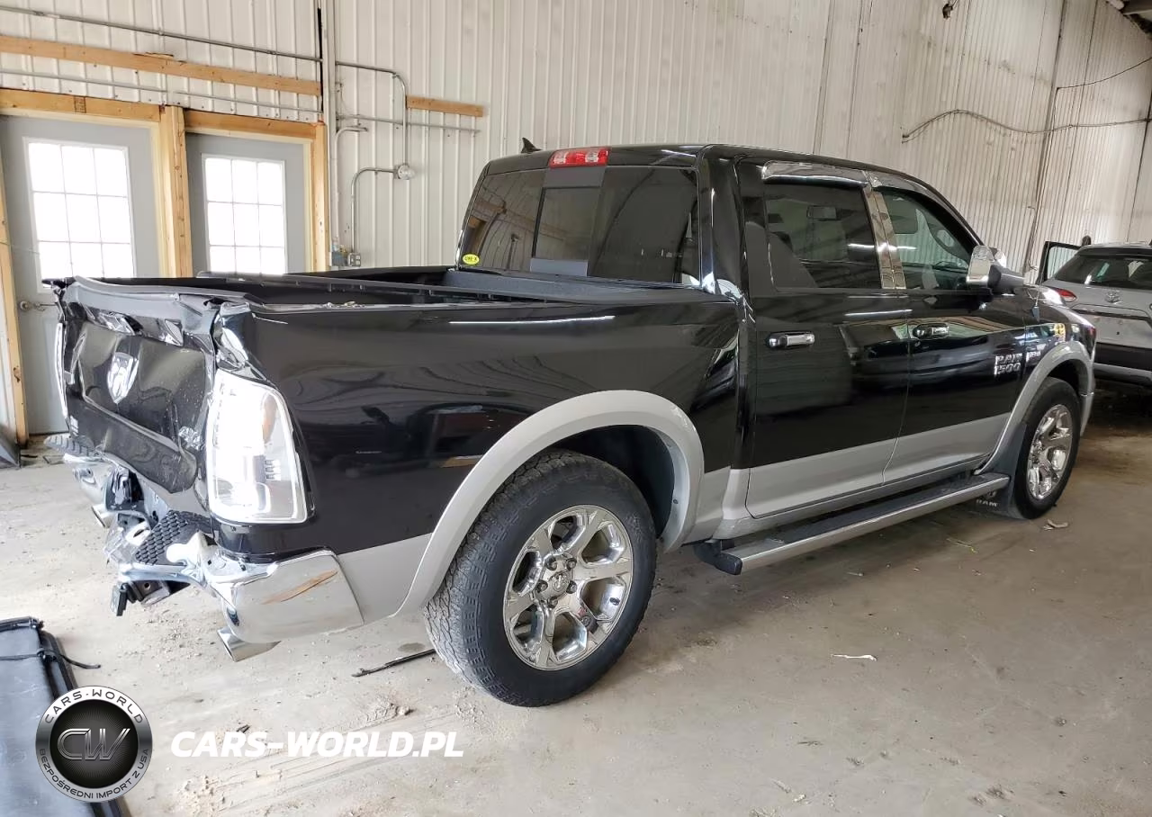 2013 Ram 1500 Laramie VIN:1C6RR7NT4DS525377 - 3