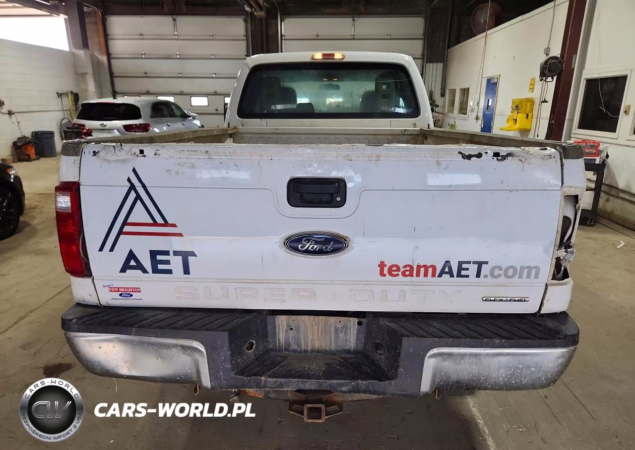 2015 Ford F350 Super Duty VIN:1FT8X3B66FEC35712 - 6