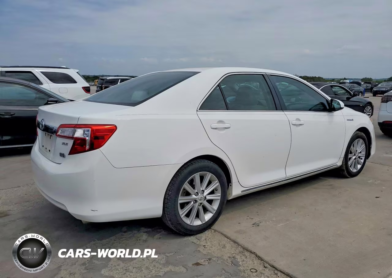 2012 Toyota Camry Hybrid Xle VIN:4T1BD1FK4CU024242 - 3
