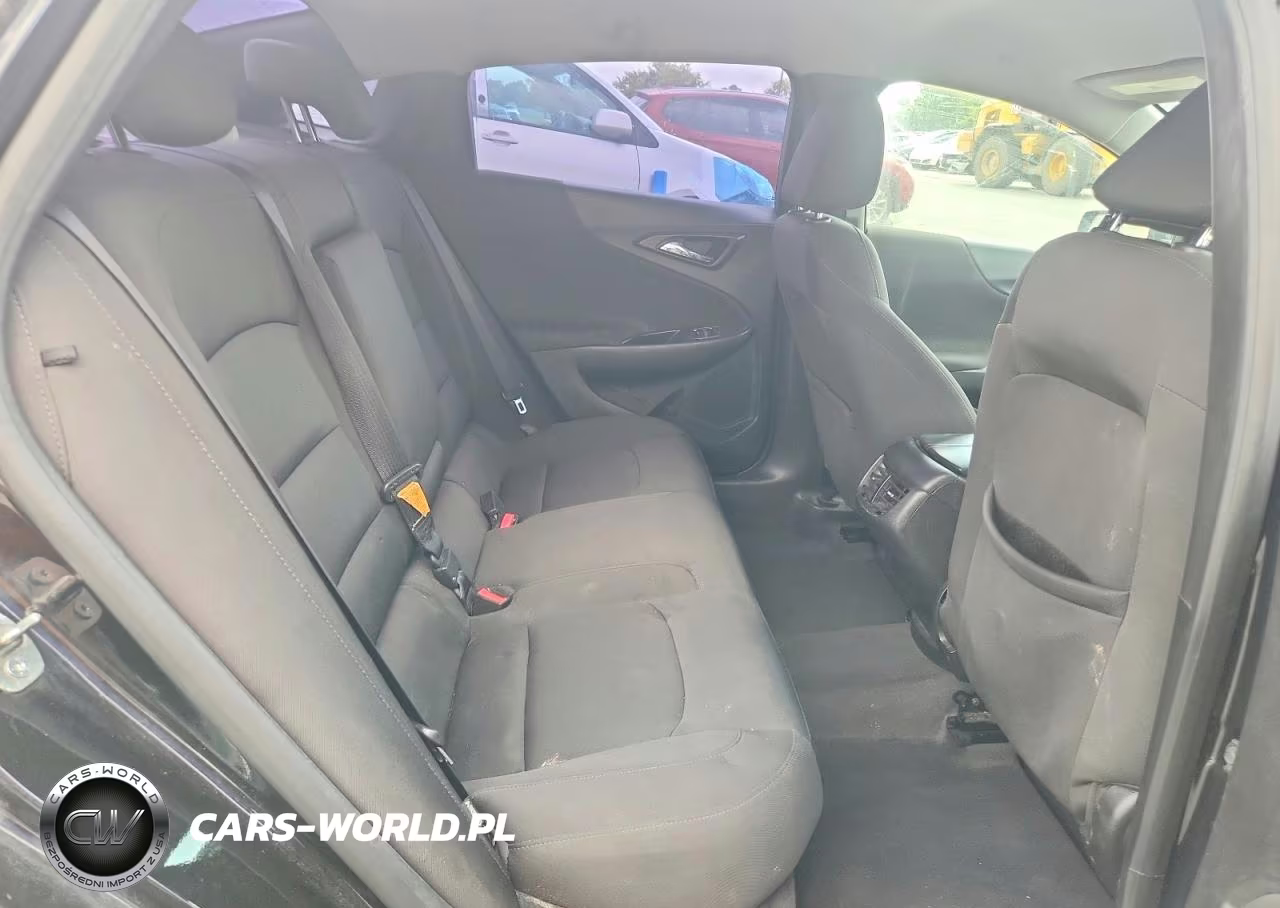 2019 Chevrolet Malibu Lt VIN:1G1ZD5ST8KF114627 - 10