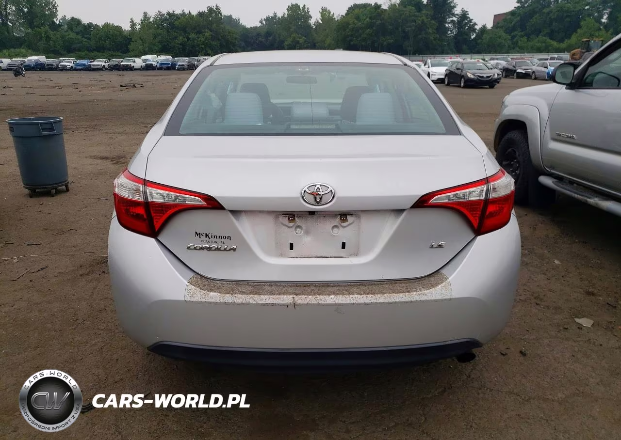 2015 Toyota Corolla Le VIN:2T1BURHE0FC238897 - 6