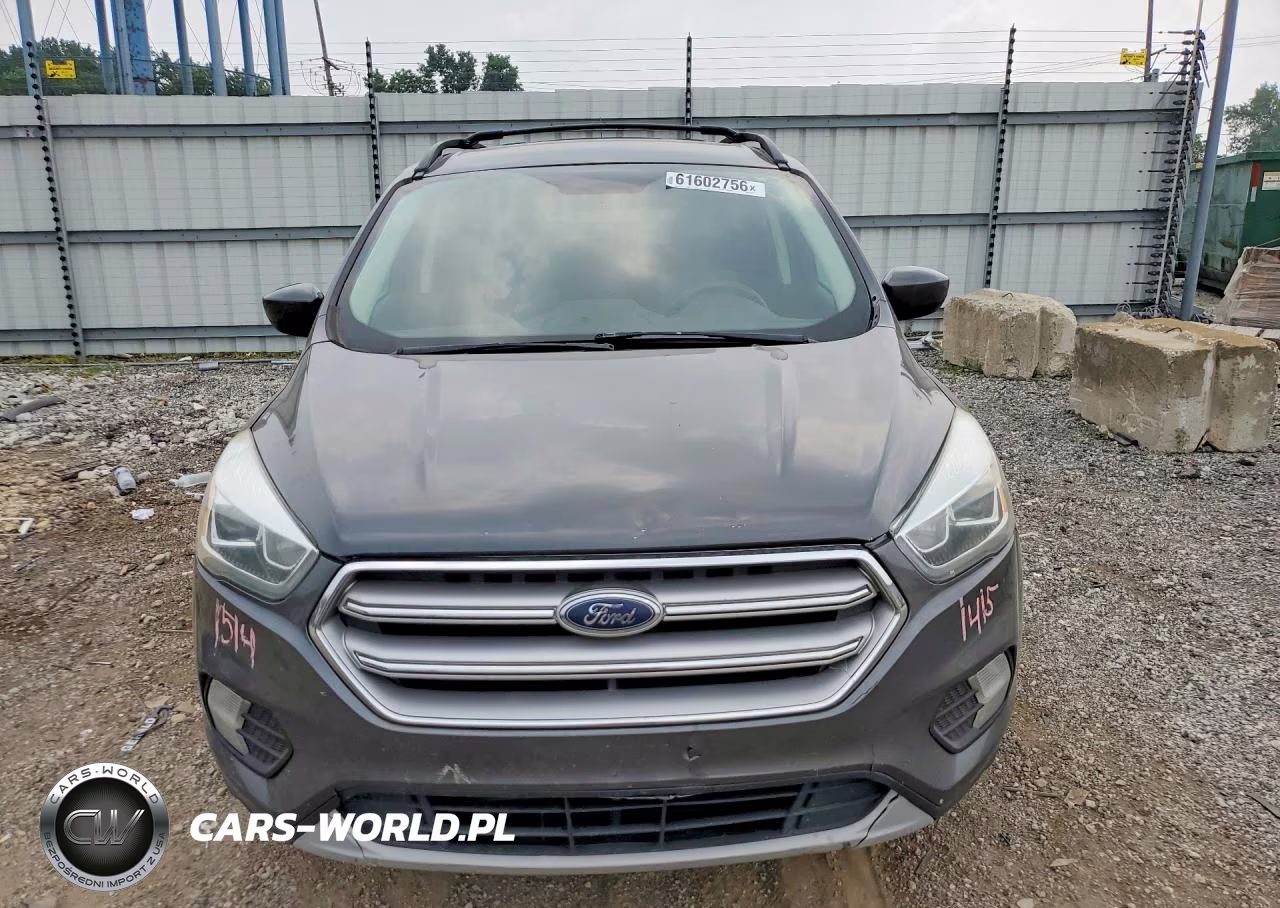 2017 Ford Escape Se VIN:1FMCU9G9XHUC36018 - 5