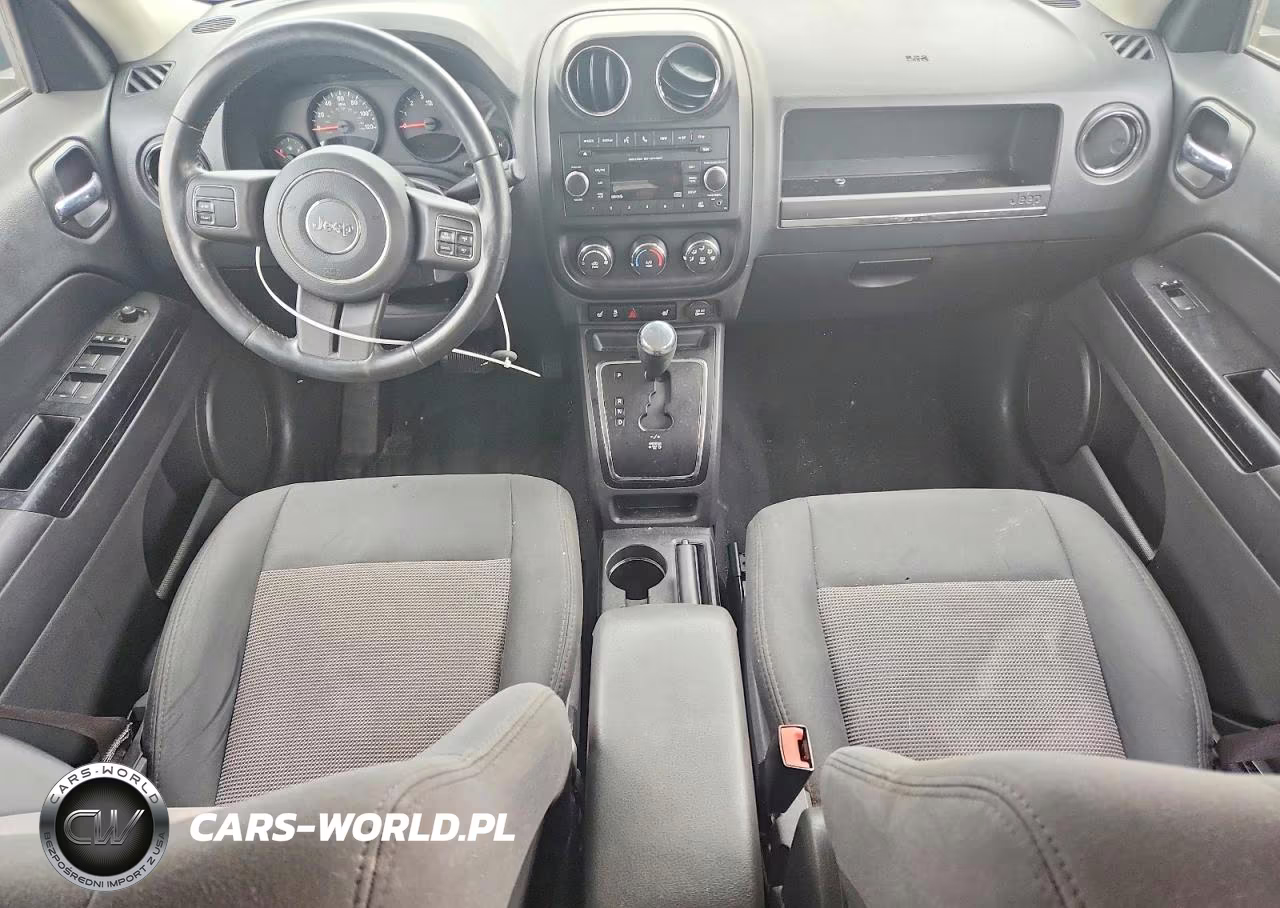 2012 Jeep Patriot Latitude VIN:1C4NJRFB8CD537518 - 8