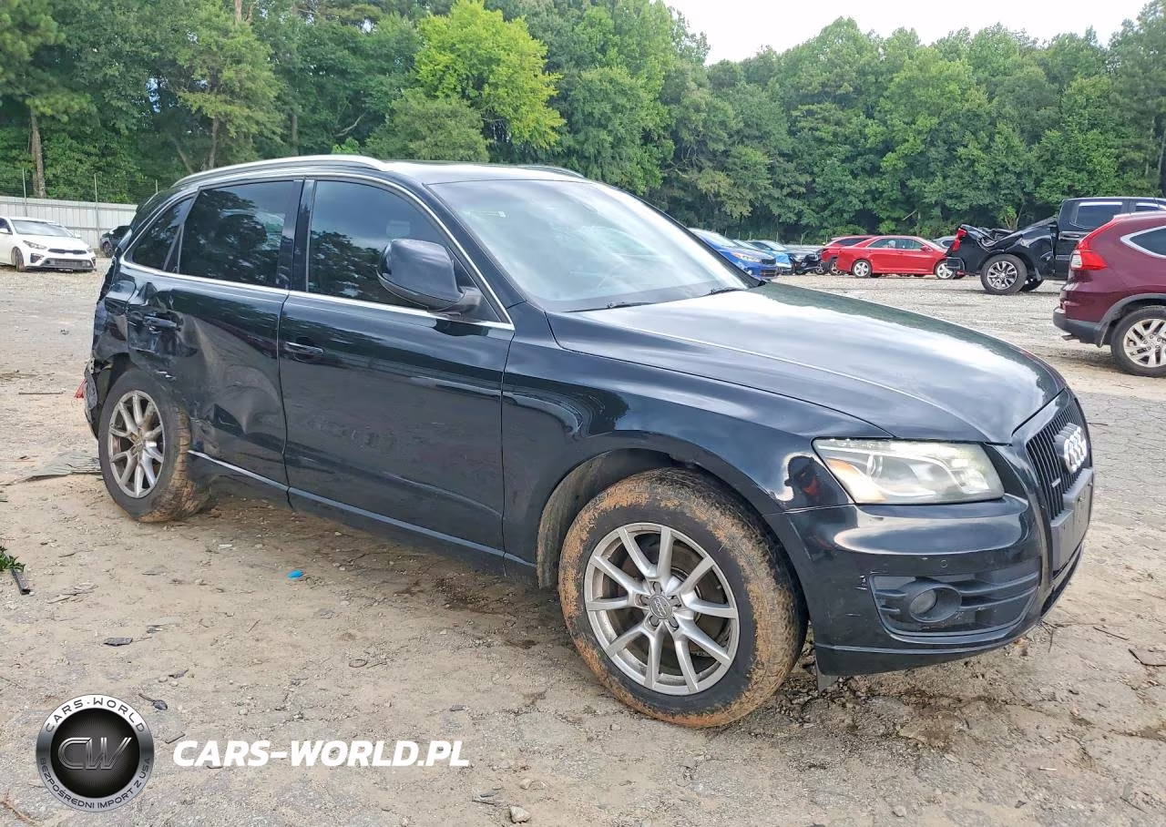 2011 Audi Q5 Premium Plus VIN:WA1LFBFP7BA100812 - 4