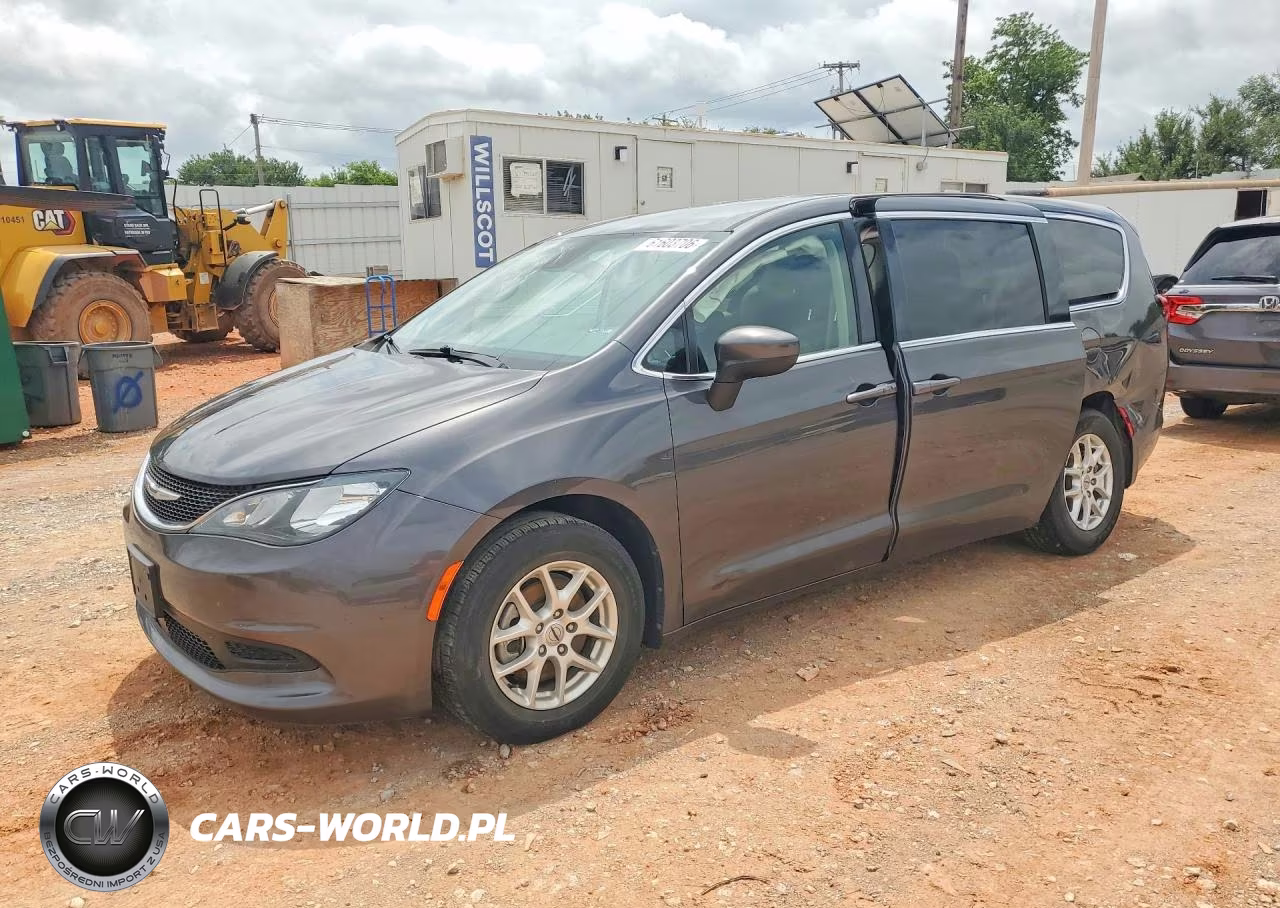 2021 Chrysler Voyager Lx VIN:2C4RC1CG5MR571119 - 1