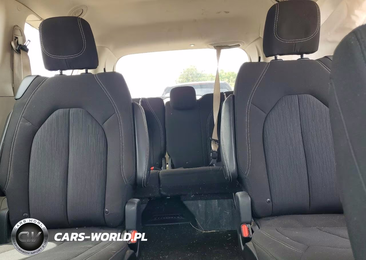 2021 Chrysler Voyager Lx VIN:2C4RC1CG5MR571119 - 10