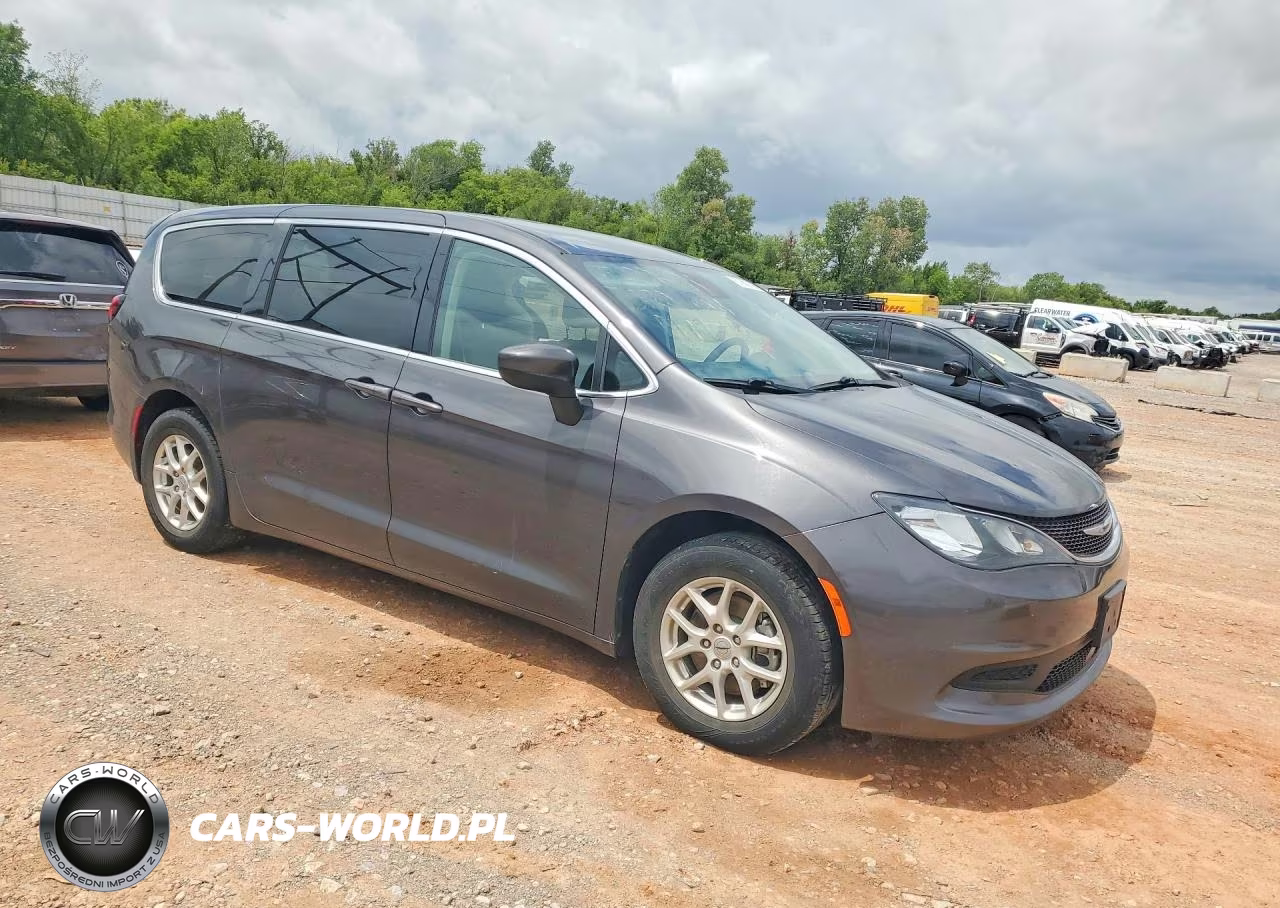 2021 Chrysler Voyager Lx VIN:2C4RC1CG5MR571119 - 4