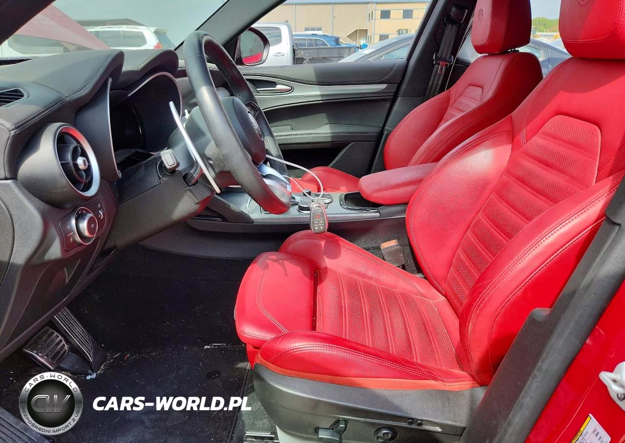 2024 Alfa Romeo Stelvio Ti VIN:ZASPAKBN7R7D77193 - 7